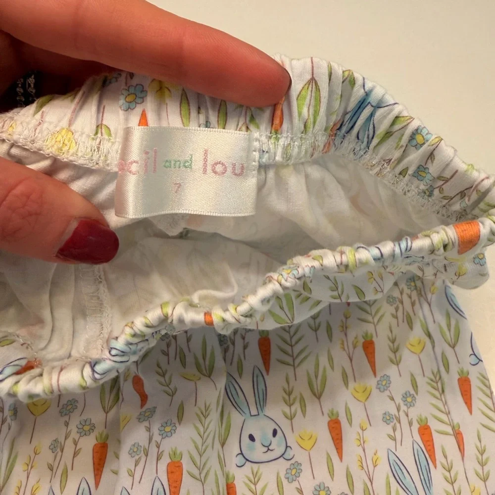 Cecil and Lou Easter Bunny Print Pajamas size 7! Excellent condition! - Picture 6 of 6